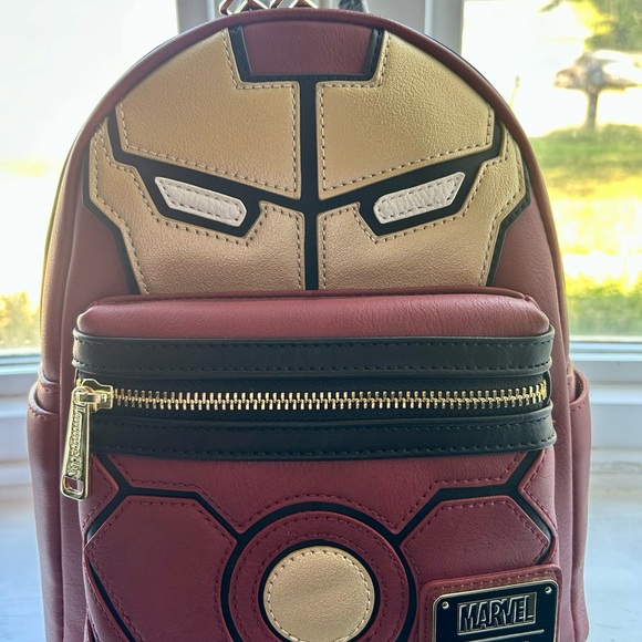 Marvel Iron Man Backpack - Loungefly - Picture 1 of 2